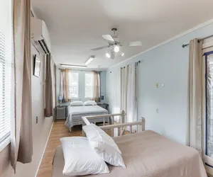 Photo 3 - Pura Vida East Point Apt with Bay and Island View