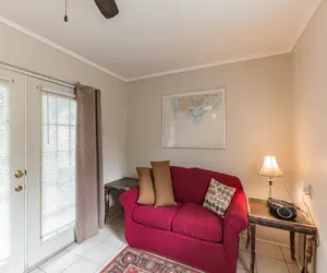 Photo 4 - Pura Vida East Point Apt with Bay and Island View