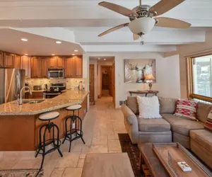 Photo 3 - Updated 3BR Condo at The Plaza