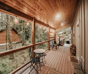 Photo 3 - 52GS - Hot Tub - WiFi - Pets Ok - Wood Stove - Sleeps 6