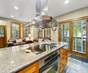 Photo 4 - Ridge Street Chalet B