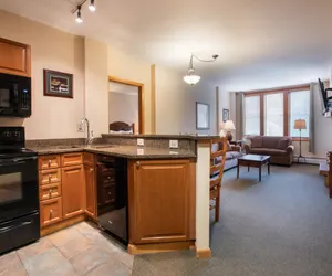 Photo 5 - Zephyr Mountain Lodge, Condo | Ski-In/Ski-Out Continental Divide Views (Value-Rated Condo 2202)