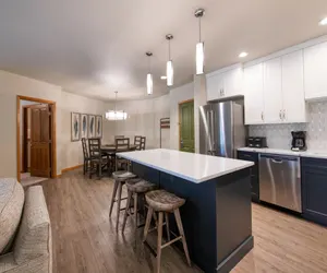 Photo 5 - Zephyr Mountain Lodge, Condo | 3 Bedroom (Premium-Rated Condo 2505)