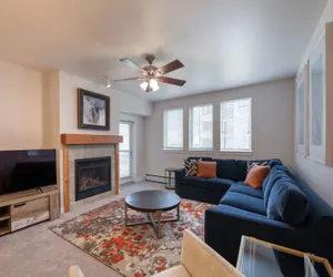 Photo 2 - Fraser Crossing/Founders Pointe. Condo (Select-Rated Condo 3414)