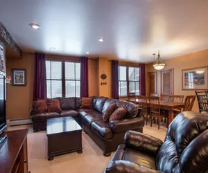 Photo 4 - Zephyr Mountain Lodge, Condo | 2 Bedroom Ski-Slope View (Premium-Rated Condo 1223)