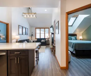 Photo 5 - Zephyr Mountain Lodge, Condo | 7th Floor Forest and Slope View (Premium-Rated Condo 1705)