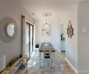 Photo 5 - Stones Throw 63 - Pet-Friendly Townhome Near Folly Field Beach