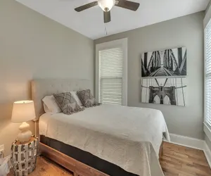 Photo 4 - Recently Renovated Home in the Heart of Bellevue!