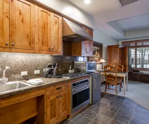 Photo 2 - Shooting Star Lodge at Deer Valley Resort - Studio #102