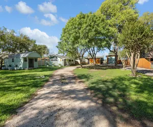 Photo 4 - Guadalupe Bluff Farmhouse