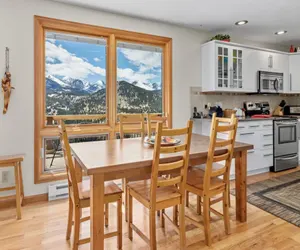 Photo 2 - Solitude Vacation Home at Windcliff