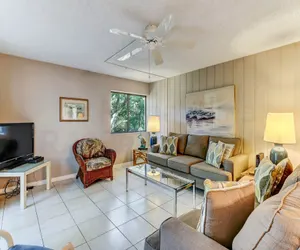 Photo 3 - Pool View Condo with Access to Walking or Biking Pathway Throughout Amelia Island Plantation