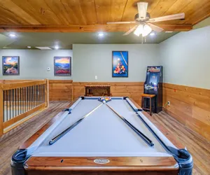 Photo 4 - Heaps O'Fun Chalet -Brand New Unit- Features Game Room