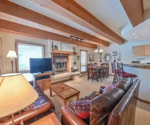 Photo 2 - Rustic 5th-Floor Condo with Balcony & Fireplace