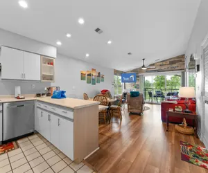 Photo 2 - HHL-G10 -Fairway Heights