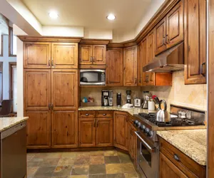 Photo 3 - Trail's End Lodge at Deer Valley Resort - Three Bedroom Residence with Spa #301