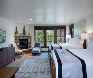 Photo 5 - 2 Bedroom Condo with Spa - Silver Baron Lodge