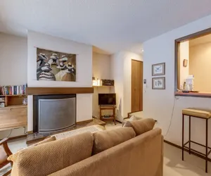 Photo 3 - 33SW - WiFi - Fireplace - Amenities - Sleeps 4