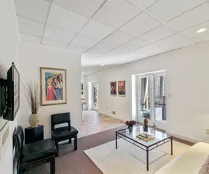 Photo 5 - Tranquil Getaway In Gated Community - Free Wifi and laptop-friendly workspace