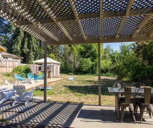 Photo 3 - Close to River & Wineries, 2BR Cottage with Hottub