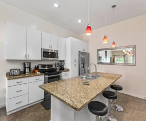 Photo 5 - 150 Padre Blvd (La Isla F101)