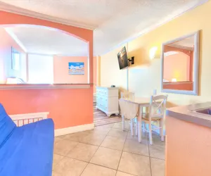 Photo 3 - Pelican Pointe #219