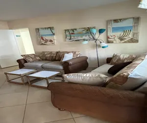 Photo 3 - Tropic Terrace #8 - Beachfront Resort