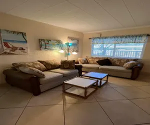 Photo 5 - Tropic Terrace #8 - Beachfront Resort