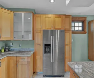 Photo 2 - Oakley Square 3BR Charmer - Total Walkability