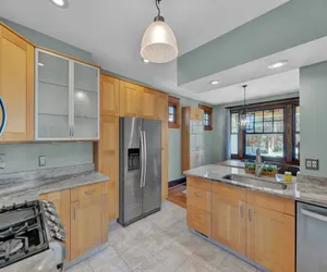 Photo 4 - Oakley Square 3BR Charmer - Total Walkability