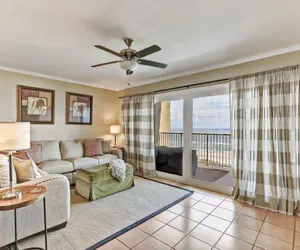 Photo 5 - Oceanfront Condo with Oceanside Pool and Private Fishing Pier Access