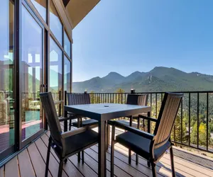 Photo 4 - Azure Vista Vacation Home at Windcliff