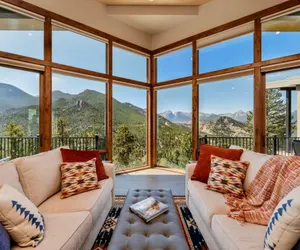 Photo 2 - Azure Vista Vacation Home at Windcliff