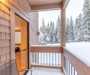 Photo 5 - Modern 1 bedroom in Ski Trails