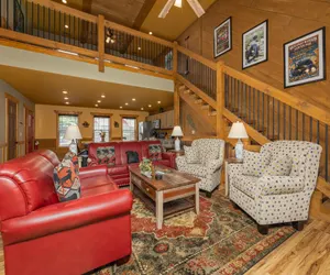 Photo 4 - Altitude Adjustment Chalet with Theater Room