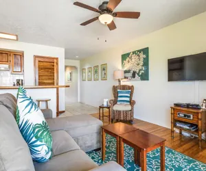 Photo 3 - Kahalu'u Bay Villas #103