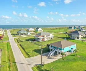 Photo 2 - Watercolor Sky Beach House