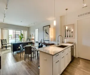 Photo 5 - Designer 3BR with Balcony & Elevator on Clark!
