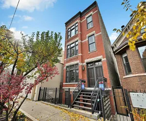 Photo 5 - Lively Wicker Park 2BR, Steps to Damen Blue Line