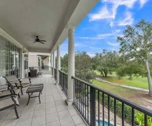 Photo 2 - Luxe Golf View 4 BR Reunion Villa by Disney