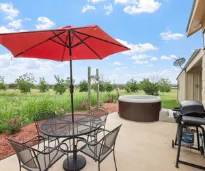 Photo 3 - Pecan Farm Garden Haus