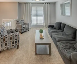 Photo 4 - Enjoy the City and Your Space!