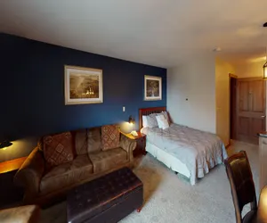 Photo 4 - Warm up in this Cozy Condo - Allegheny #212