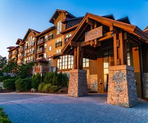 Photo 5 - Rimfire #210B - Close to it all - the Slopes, the Village, even Restaurants and Shops - plus Heated Underground Parking!