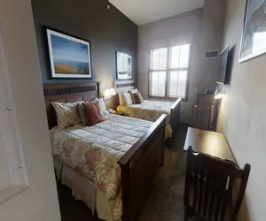 Photo 4 - EPIC views await you  in this airy 2 bedroom