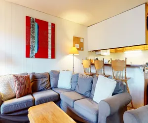 Photo 4 - Lakeview Villas #28