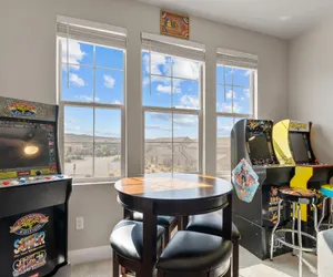 Photo 3 - Arcade Adventure