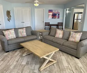 Photo 3 - Beachgate Condo Suites and Hotel 511+512a+512b