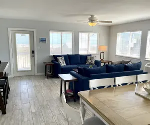 Photo 4 - Beachgate Condo Suites and Hotel 227