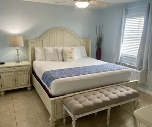 Photo 4 - Beachgate Condo Suites and Hotel 524